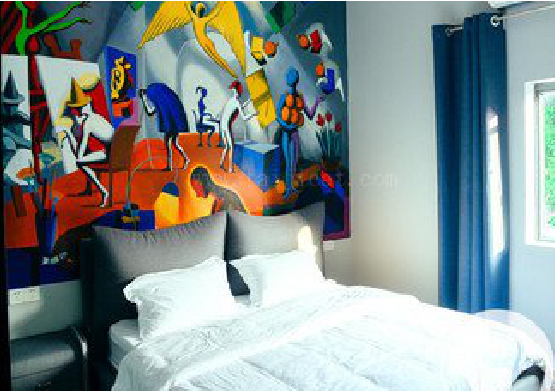 易门对于酒店的墙体彩绘而言更注重哪些方面？