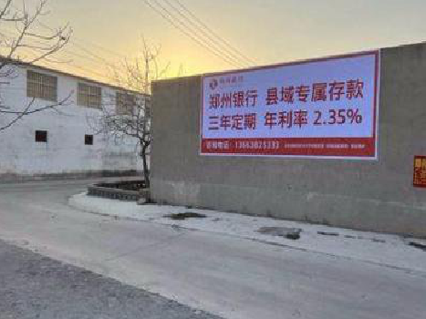 易门喷绘广告持久的的几大要素。